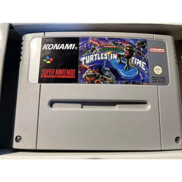 Teenage Mutant Hero Turtles IV Turtles in Times Super Nintendo