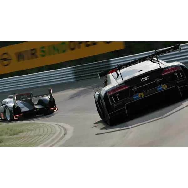 Gran Turismo PlayStation Hits PS4